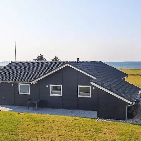 펜션 7 Person Holiday In Fåborg